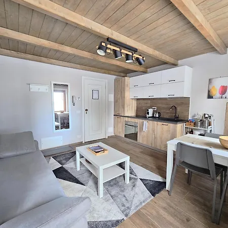 Moda Serenella Apartment Sestriere